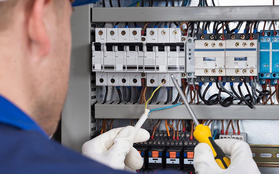 monteur électricien Mandres-les-Roses